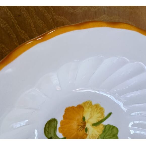 Nasturtium by METLOX POPPYTRAIL VERNON Ware 7" Round Cereal Bowl - Picture 3 of 6